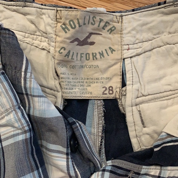 Hollister plaid shorts - Picture 3 of 3